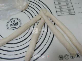 辫子面包的做法步骤：10
