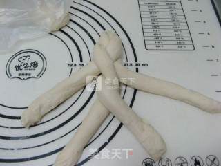 辫子面包的做法步骤：14