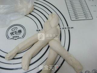 辫子面包的做法步骤：15