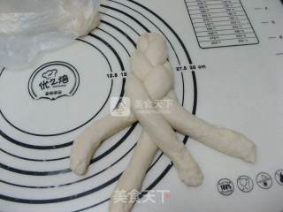 辫子面包的做法步骤：16
