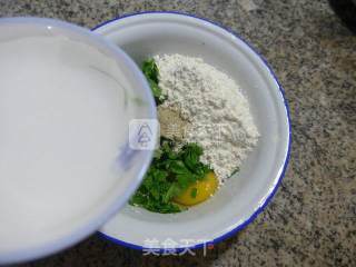 芹菜叶鸡蛋饼的做法步骤：8