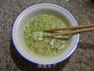 芹菜叶鸡蛋饼的做法步骤：9