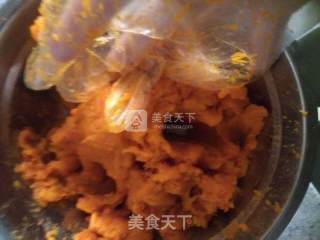 糯米南瓜饼的做法步骤：2