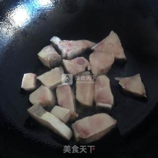 蚝油焖海甘鱼的做法步骤：3