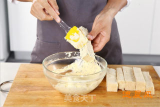 香葱酥脆面包条的做法步骤：9