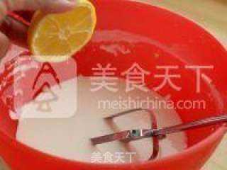 草莓大福的做法步骤：1