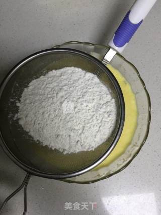 千层榴莲蛋糕的做法步骤：2
