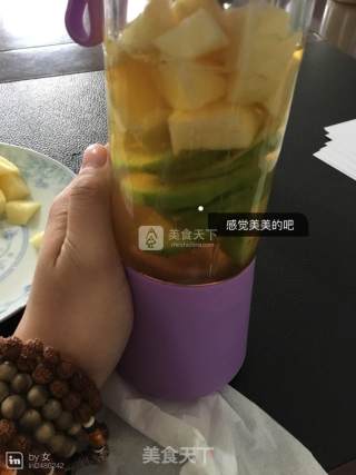 VC满满果汁的做法步骤：4