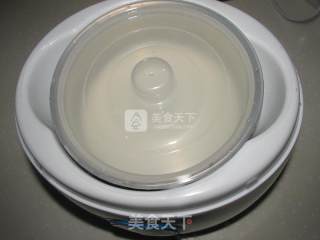 自制桑葚酸奶的做法步骤：1