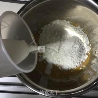 香蕉小饼的做法步骤：3