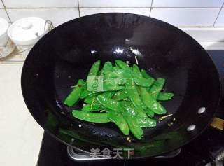 蒜蓉荷兰豆的做法步骤：10