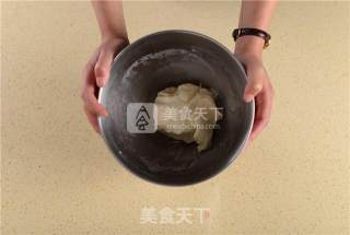 酥到骨子里头——椰蓉开口酥的做法步骤：5