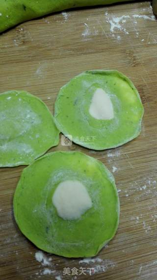 翡翠水饺的做法步骤：6
