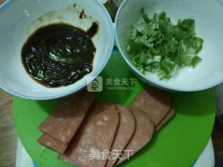 电饭锅做煎饼果子的做法步骤：2