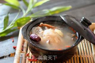 党参栗子鸡汤的做法步骤：7