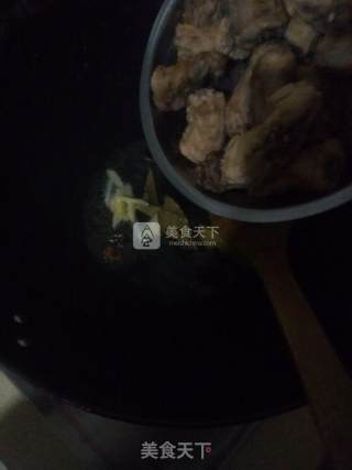 红烧鸡脖的做法步骤：3