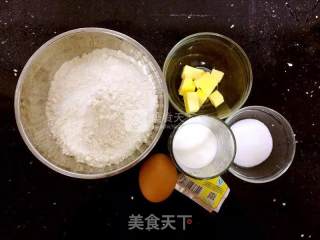 小麦胚芽热狗面包的做法步骤：1