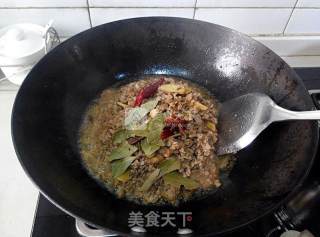 自制卤肉卷的做法步骤：8