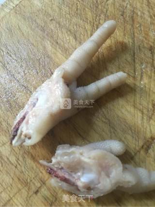 泡椒凤爪的做法步骤：2