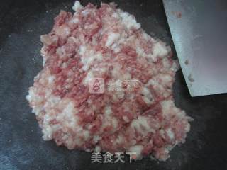 梅菜肉饼的做法步骤：3
