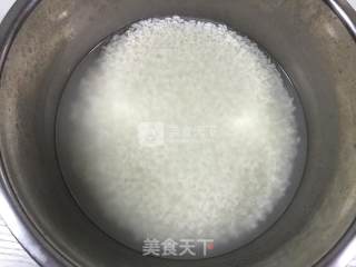 简单易学美味海鲜粥的做法步骤：2