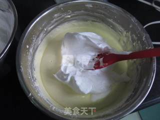 轻芝士蛋糕的做法步骤：8
