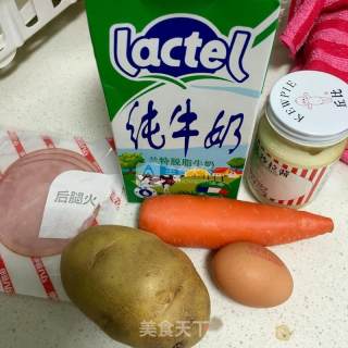 土豆泥沙拉的做法步骤：1