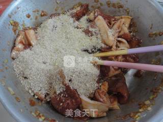粉蒸肉的做法步骤：5