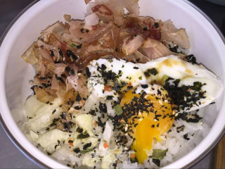 深夜食堂——日式拌饭的做法步骤：4