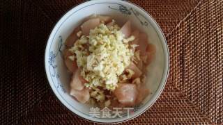盐酥鸡的做法步骤：1