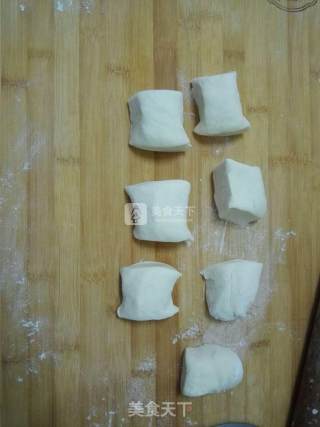 家庭版简易猪肉葱油饼的做法步骤：4