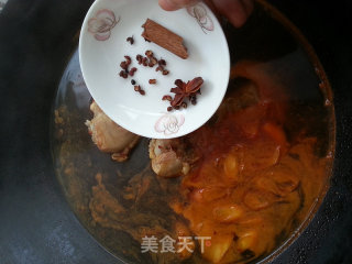 叶蘑焖鸡腿的做法步骤：7