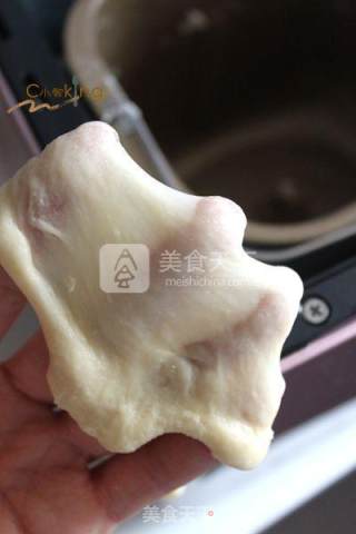 巧克力肉桂面包卷的做法步骤：1