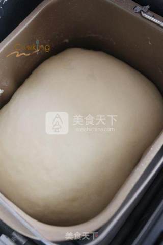 巧克力肉桂面包卷的做法步骤：2