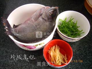 清蒸珍珠斑的做法步骤：1