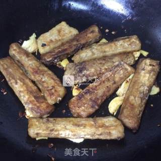 糖醋带鱼的做法步骤：7