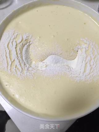 鲜奶草莓蛋糕的做法步骤：7