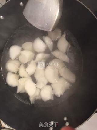 冬瓜丸子肉丸汤的做法步骤：2
