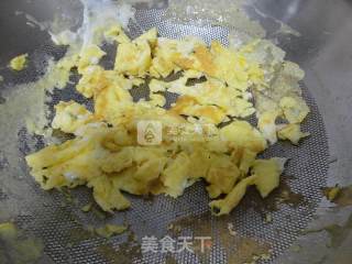 秋葵炒鸡蛋的做法步骤：5