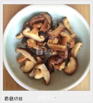 土豆焖鸡块的做法步骤：3