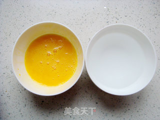 蒸鸡蛋羹（一种蒸蛋两种口味）的做法步骤：3