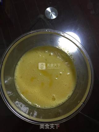 苹果班戟的做法步骤：1
