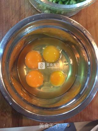 尖椒炒鸡蛋的做法步骤：4