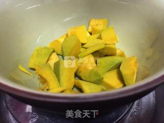 南瓜小蛋糕的做法步骤：1