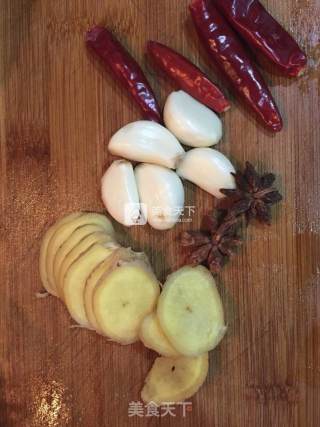 老豆腐烧肉的做法步骤：3