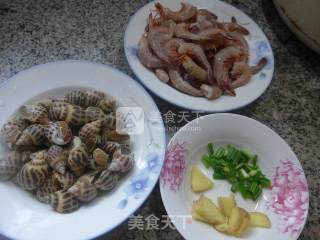 花螺炒海虾的做法步骤：1