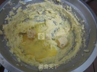 腐乳火腿香葱曲奇的做法步骤：4