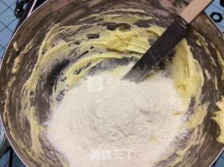 蓝莓理石纹饼干by：普蓝高科蓝莓美食特约撰稿人的做法步骤：5