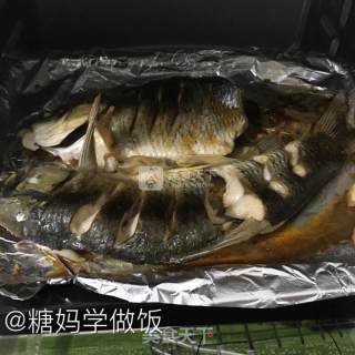家常简易版烤鱼的做法步骤：10