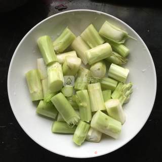 棒菜炖年糕的做法步骤：3